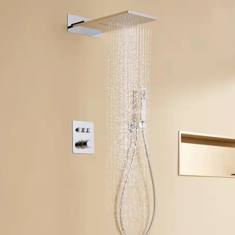 Concealed thermostatic shower set